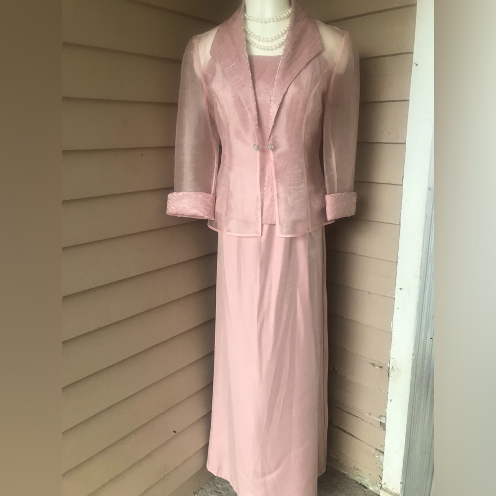 2 pc. Mother of the bride formal dress, by ALEX Sz: 8 old rose, Made in USA